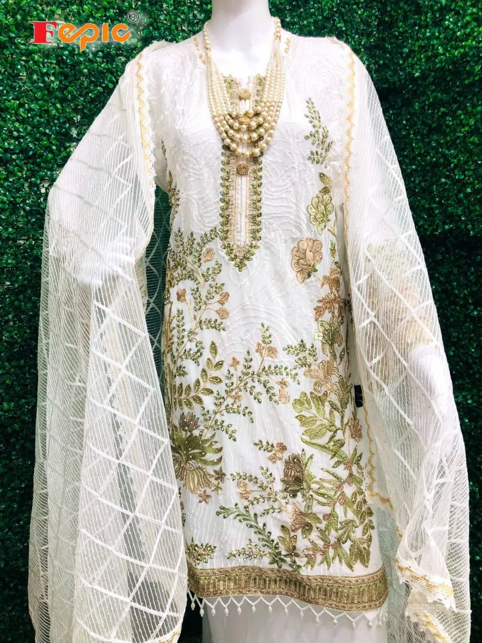 Beautiful Designer Fepic Rosemeend C 1253 Pakistani Suite