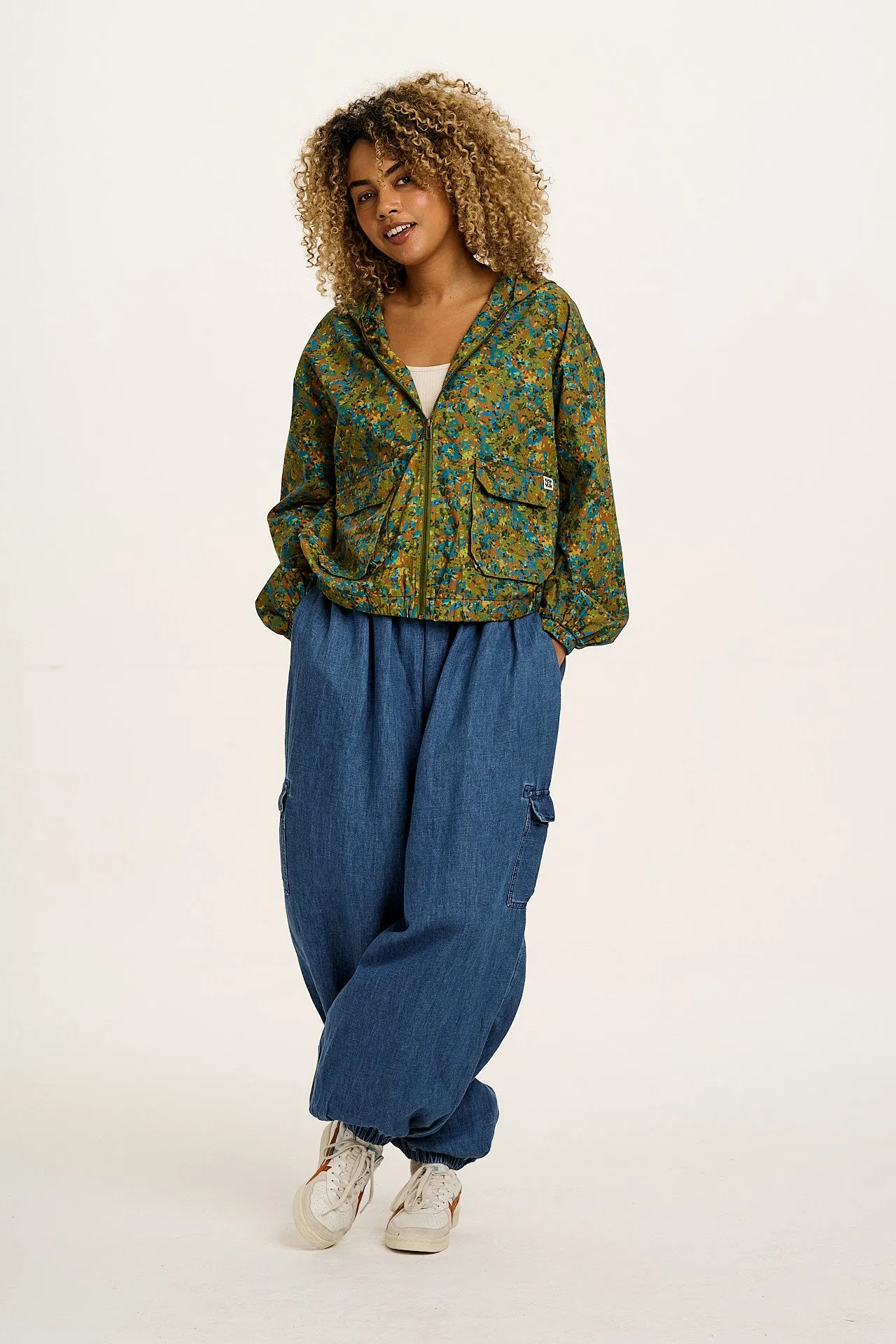 Rumi - Cotton & Hemp Balloon Trousers in Mid Wash Blue